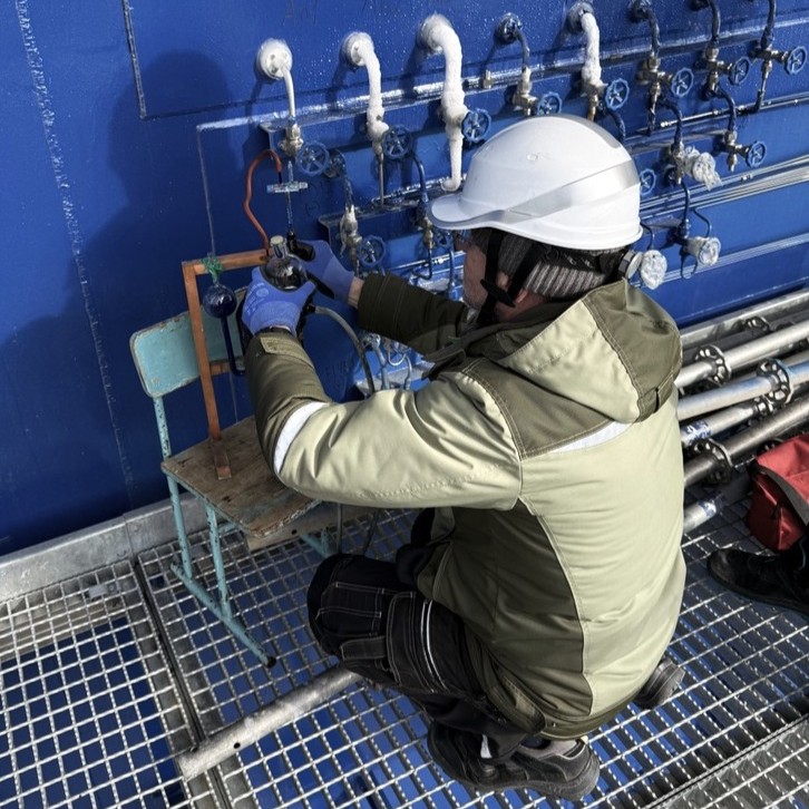 Специалисты «Газсёрф» проводят финальные проверки технологического режима криогенной ВРУ на площадке «Невинномысского Азота»